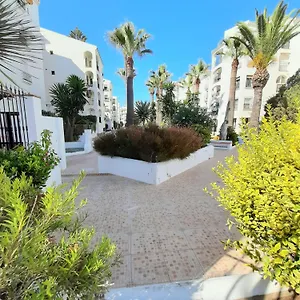 Beachfront Penthouse 3 Double Bedrooms, 2 Bathrooms , San Luis de Sabinillas España
